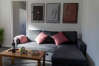 One Bedroom Apartment by Brookland Stays Serviced Accommodation Short Lets Blackpool with Free WiFi - 6