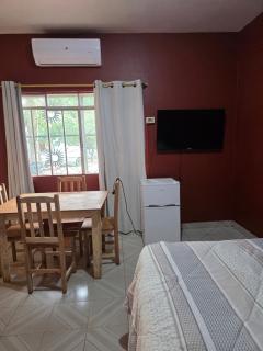 Hummingbird Hostel - 2