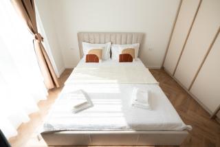 Soni Exclusive Apartments 303 Plaza with Private Parking & Self Check-in - Bucharest - 1