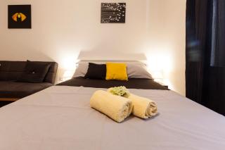 Lucky Rooms - Split - 1