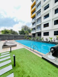 1 Bedroom Wilma Towers Gym, Heated pool, steam room, sauna, running track - 3