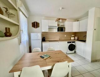 Le Cocon Camarguais 4 personnes Piscine Climatisation Wifi Parking Privé - 3