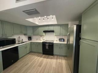 Msg for 5off 3Bed2Bath KingKingQueenBeds N PHX - 8