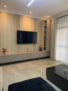 Hoxton Suites - 6