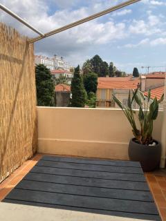 Studio avec terrase dans le centre ville - 7