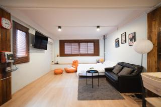 Dec Room at Shine Haus BangSue - 3