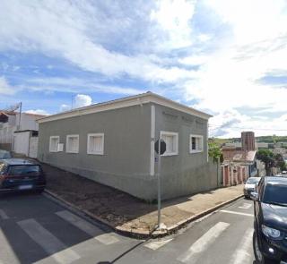 Casa pertinho do centro da cidade - 9