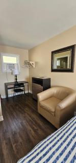 Fair Isle Motel & The Nest - 5