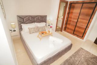 5 min drive from Train Station with Parking, Air Conditioning & IPTV -Ideal for CAN 2025 - Kenitra - 2