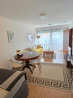 Studio Apartment - 7