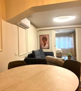 Ofek's place - Midtown TLV - 1