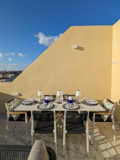 Mahogany - Rooftop Views - Close to Valletta Ferry - 4
