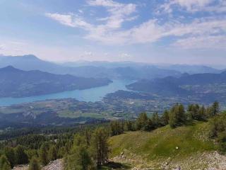 T2 avec vue sur le lac de Serre-Ponçon - 3