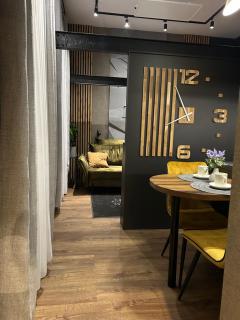 Central Elegance Apartment - 2