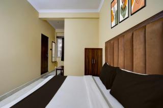Hotel O Balaji Palace - 1