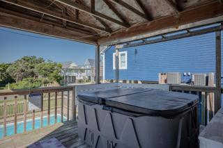 BeachyPeachyKeen by Oak Island Accommodations - 4
