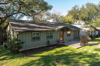 Cozy Casa with Hot Tub & Game Room - Ideal Location! - 5