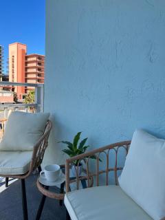 Beautiful 1bd 1ba Condo - Ocean Front Complex in New Smyrna Beach - 1