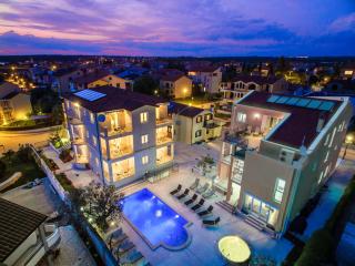 Apartments Villa Nina 4 - 7