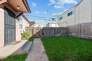 Colorful & Cozy Oasis in North Park Walk to Restaurants, Bars, and Breweries - 9