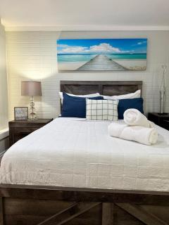 LivoOne - Coastal Comfort - 0
