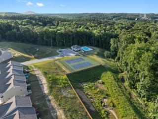 Beautiful New Townhome 25 mins from Metro Atlanta - 8