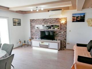 Apartment Libe with Sea View Trogir - Two Bedroom Apartment with Balcony - 9