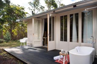 Forest Estate Daylesford 8 Bedrooms 18 pax Pool Sauna Weddings - 6