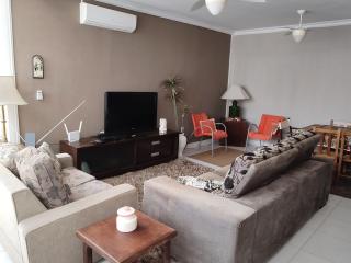 Apartamento Amplo e Aconchegante em Capão da Canoa - 0