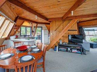 The Sorting Hat - Pauanui Holiday Home - 2