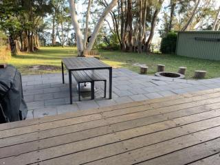 Greville Getaway - Absolute Waterfront - 9
