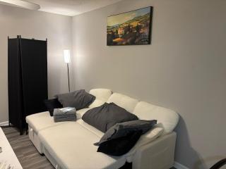 King size en-suite Hampton cozy house - 2