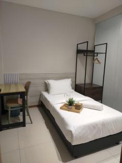 Swing & Pillows - Chow Kit Road, Kuala Lumpur - 1