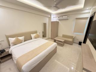 Hotel Crown Plaza - 7