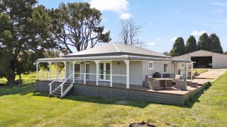 Rosevilla Retreat - Beautiful Farm Getaway - 0