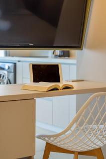 Charming Seafront Loft - 1