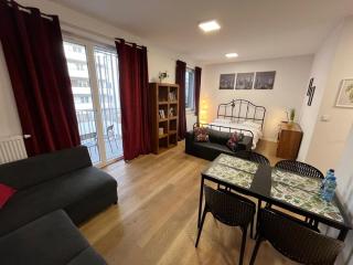 Ordona Charming Studio II - Warschau - 0