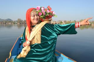 Houseboat Young Kabul - 2