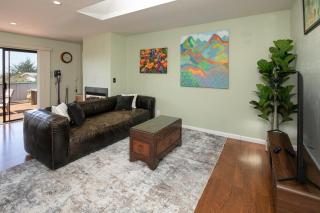 Cozy Pacific Grove Getaway - 9