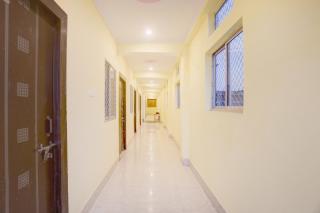 Hotel O Royal Inn - 8