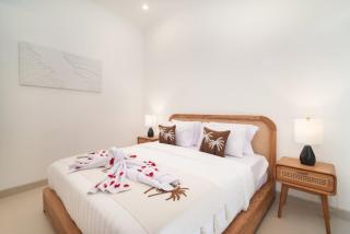 NEW 2 BR Villa in Berawa with Pool 2 min from Beach - 2