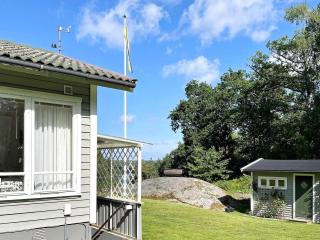 6 person holiday home in LJUNGSKILE-By Traum - 5