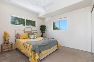 Tropical Oasis - Creekside Townhouse by uHoliday - 1