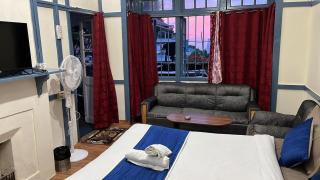 Hideaway Risa Pine Homestay - 2