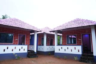 Parvathi Gust House - 8