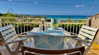 Jolinda Guest House, accogliente appartamento con 2 camere da letto, vista mare, vicino al centro di Cefalù con piscina fuori terra - 9