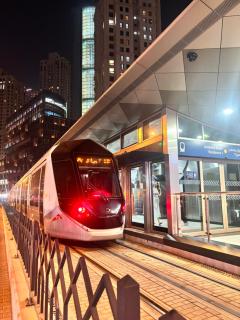 Stunning one bedroom apartment with Dubai Marina view, Close to Beach and Tram - 3