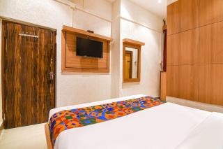 FabHotel Marina - 6