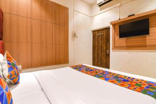 FabHotel Marina - 7