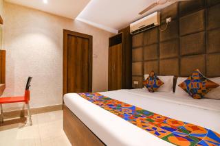 FabHotel Marina - 1